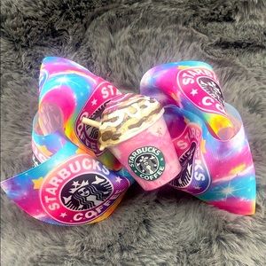 Starbucks girl’s bow